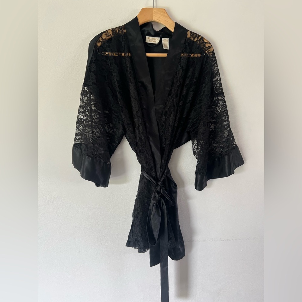 Victoria's Secret Vintage Gold Label Satin & Lace Black Short Robe One Size